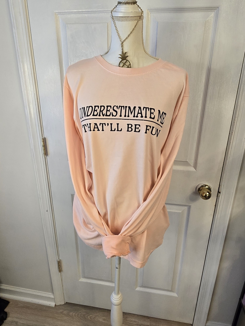 U.S. Vintage Pink Large Crewneck T-Shirt Underestimate Me That'll Be Fun Logo